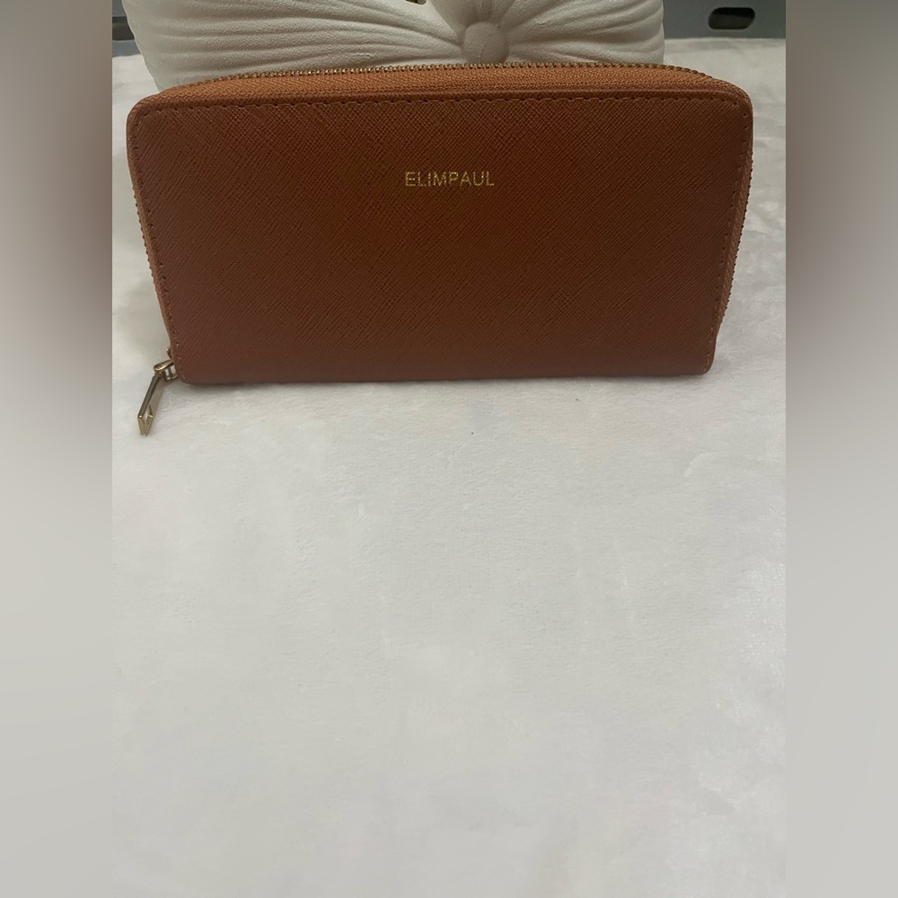 Wallet  Elim Paul Women’s Wallet  Tan Color Zipper Clutch Wallet